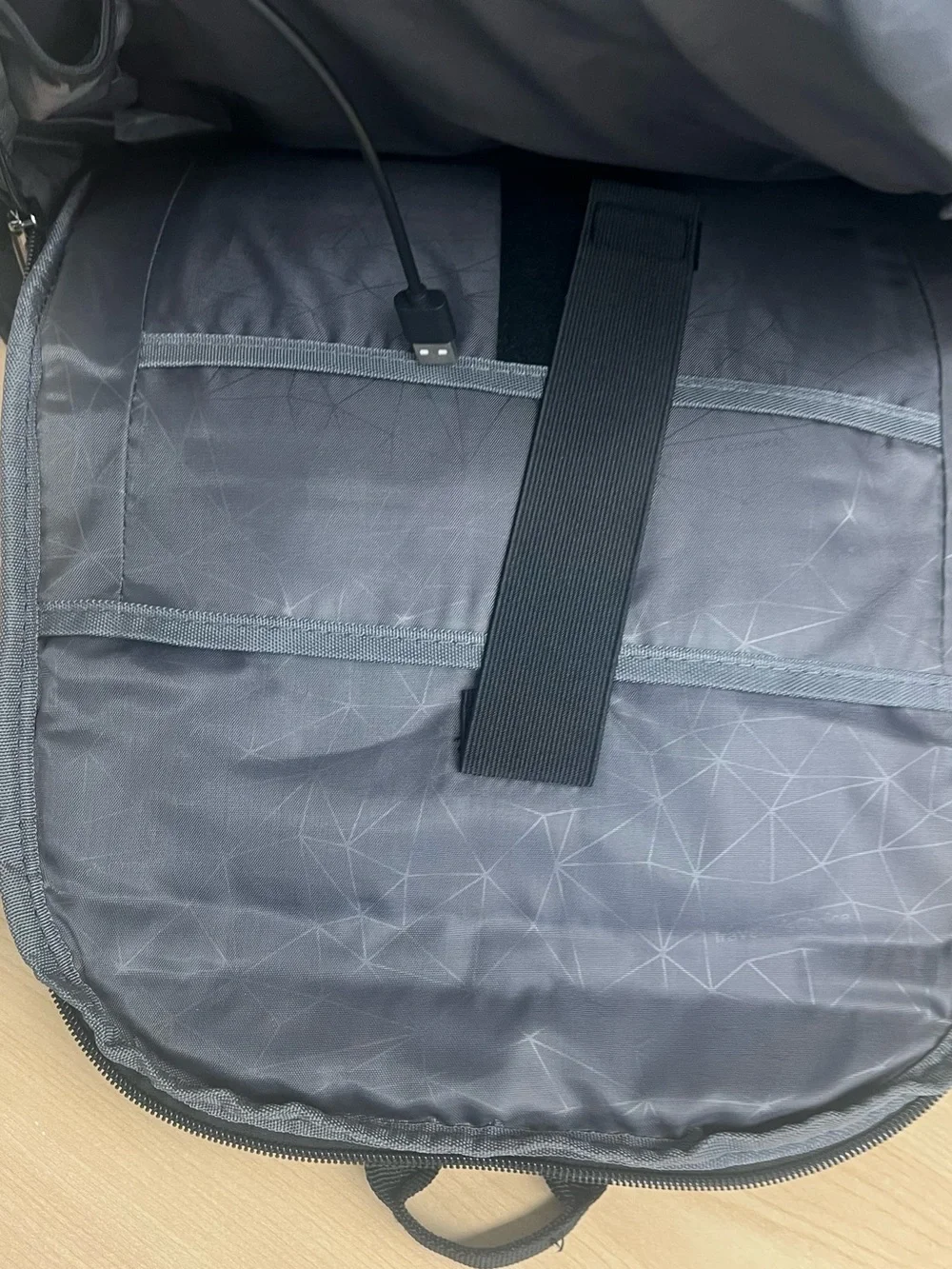 Traveler's Choice Men's Dark Blue Everyday Backpack